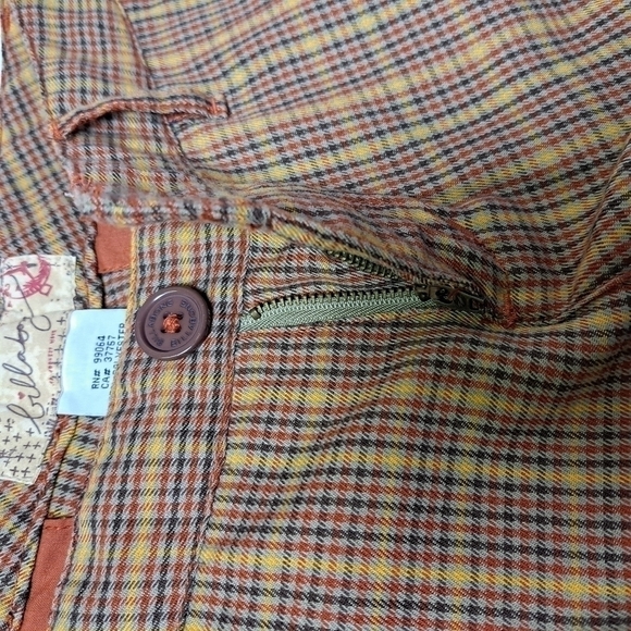 BILLABONG Plaid Bermuda Shorts - Picture 3 of 8